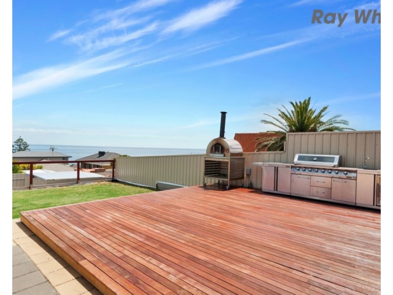 1 St Vincents Avenue, Hallett Cove SA 5158