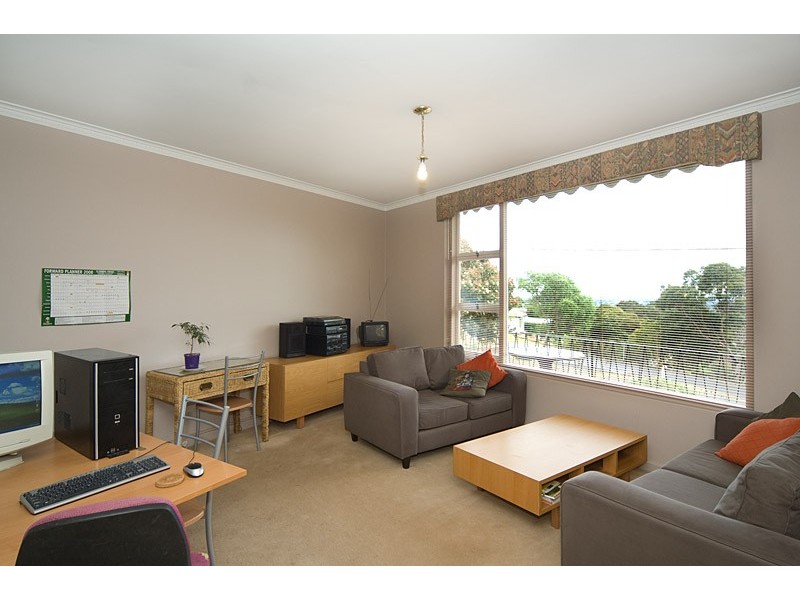 2/52 Hillcrest Drive, Eden Hills SA 5050