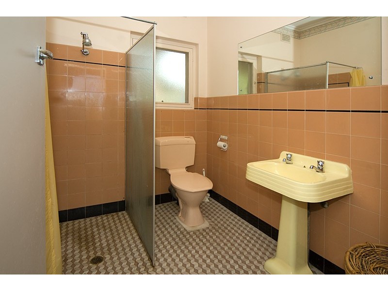 2/52 Hillcrest Drive, Eden Hills SA 5050