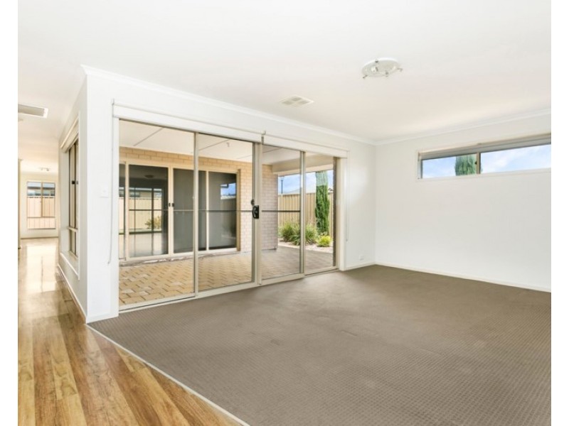 38 Mast Avenue, Seaford Meadows SA 5169