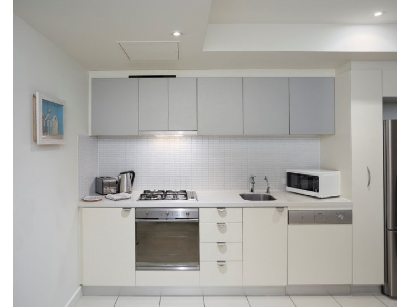 807/19 Holdfast Promenade, Glenelg SA 5045