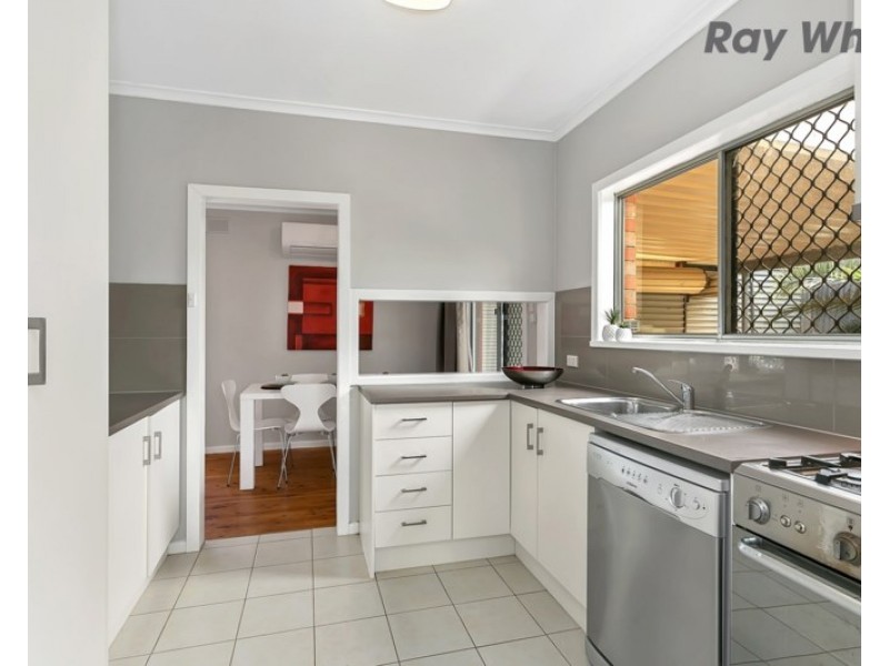 10 Norongo Street, O’sullivan Beach SA 5166