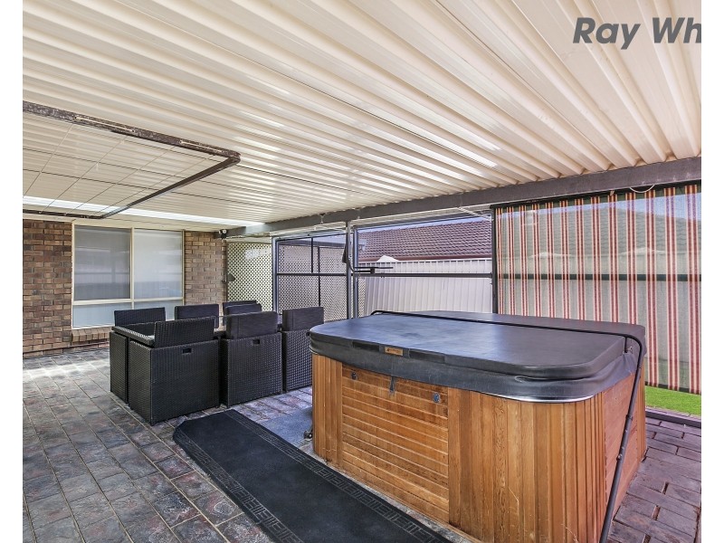 7 Talladira Way, Woodcroft SA 5162