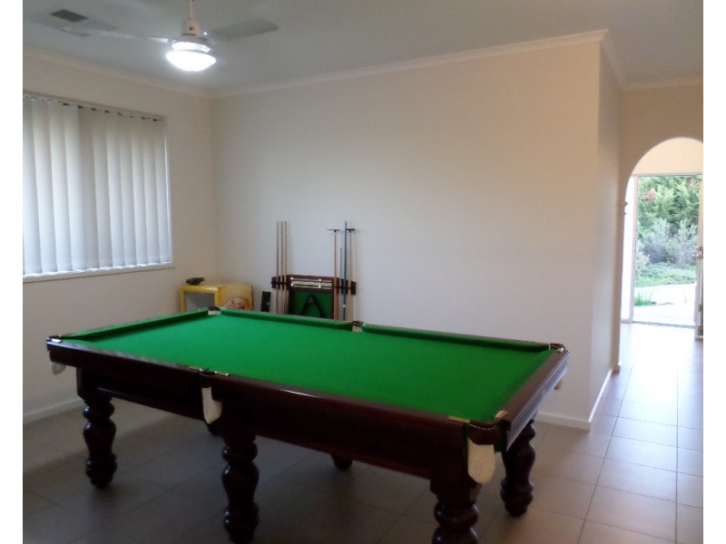 8A Latimer Crescent, Trott Park SA 5158