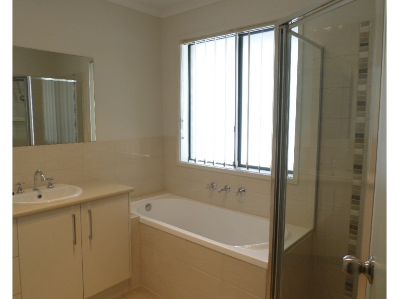 8A Latimer Crescent, Trott Park SA 5158