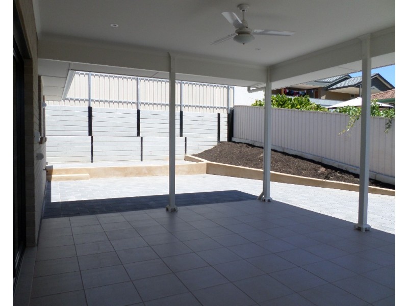 8A Latimer Crescent, Trott Park SA 5158