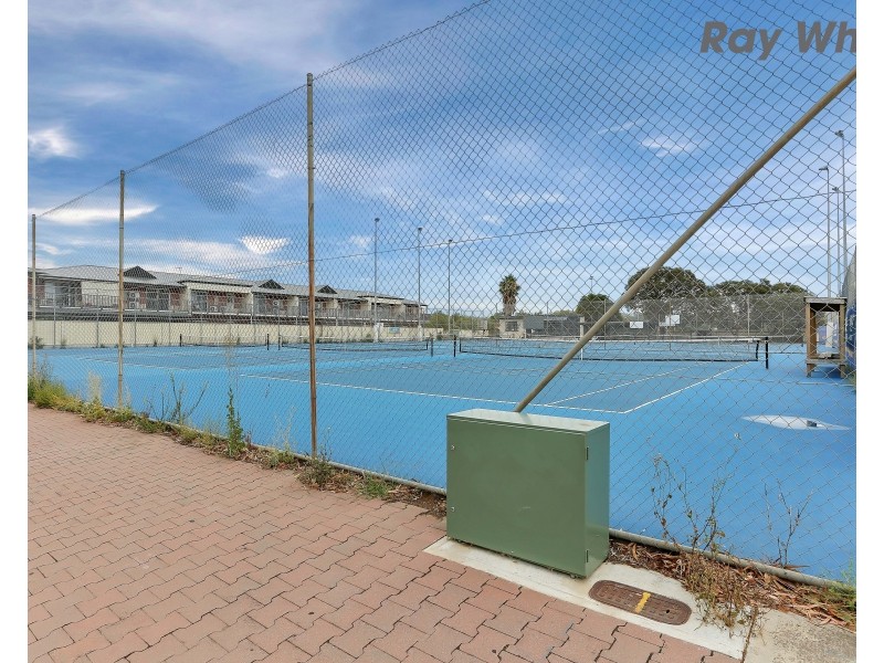 27 Norfolk Road, Marion SA 5043