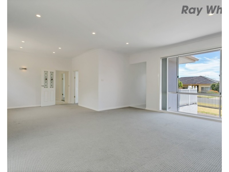 9 Ophir Crescent, Seacliff Park SA 5049