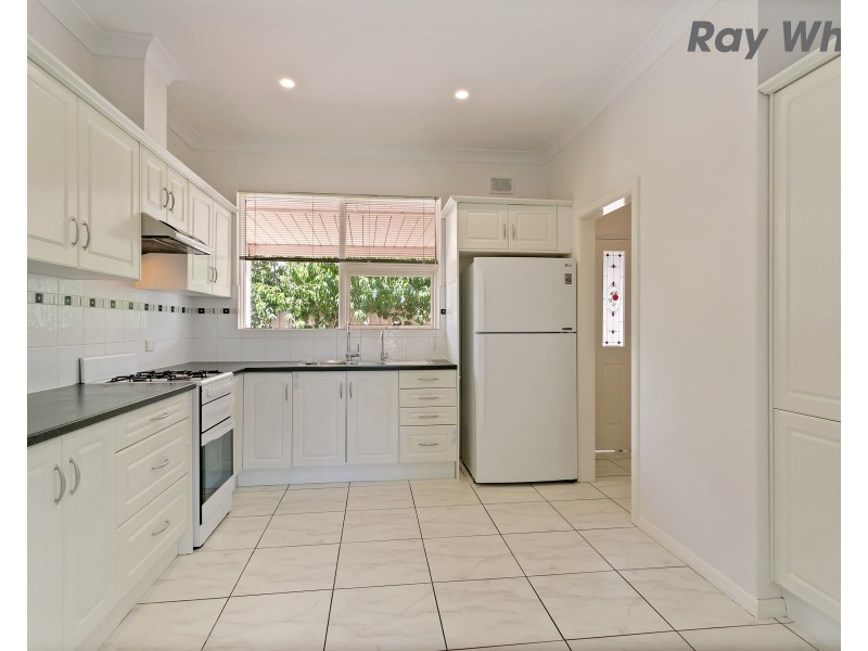 9 Ophir Crescent, Seacliff Park SA 5049