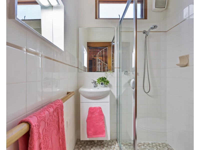 18 Weemala Drive, Mitcham SA 5062