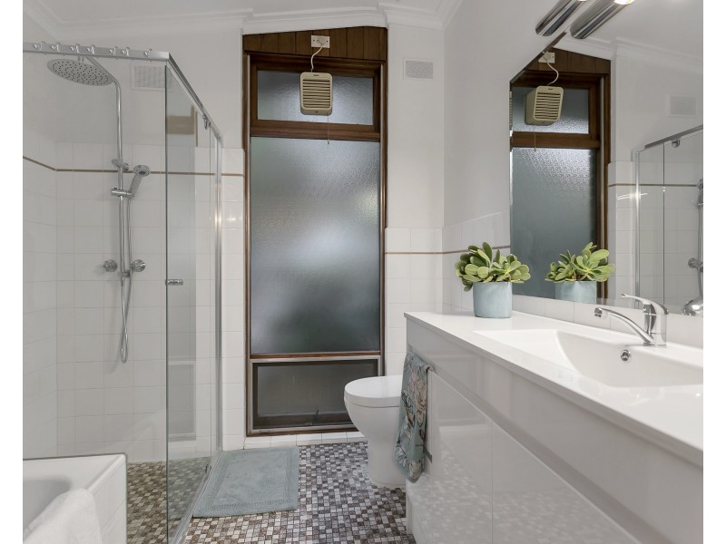 18 Weemala Drive, Mitcham SA 5062