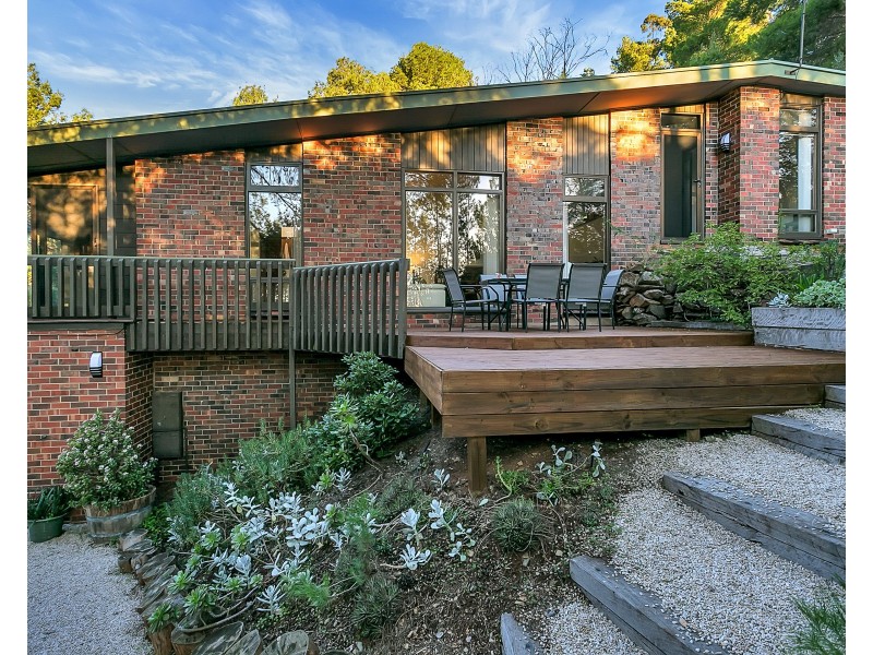 18 Weemala Drive, Mitcham SA 5062