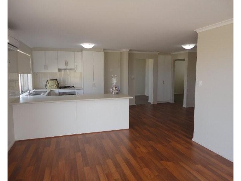 16 Miranda Place, Seaford Meadows SA 5169