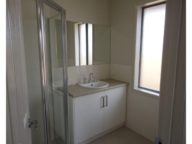 16 Miranda Place, Seaford Meadows SA 5169