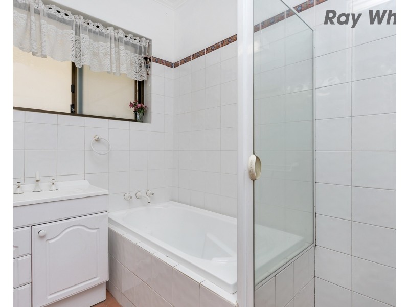 37 Minchinbury Terrace, Marion SA 5043