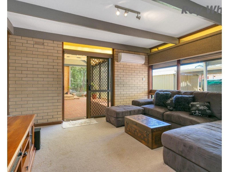 37 Minchinbury Terrace, Marion SA 5043