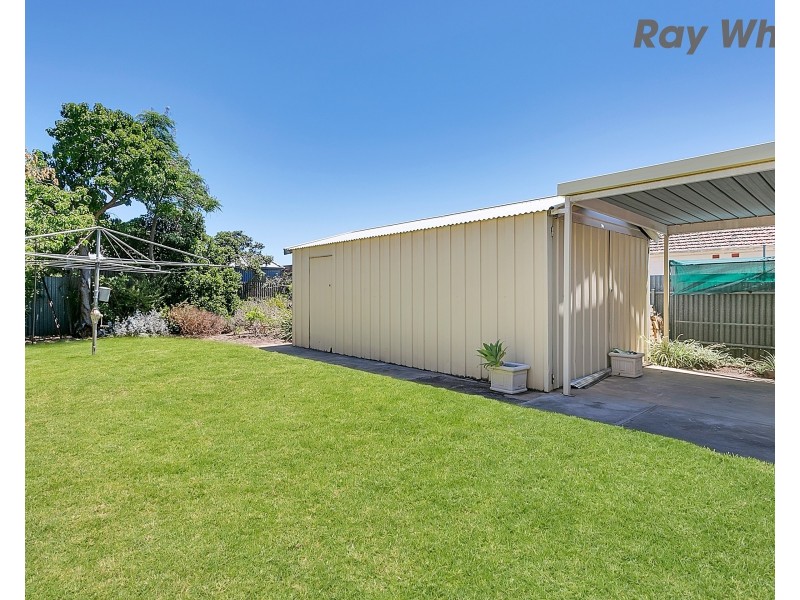 37 Minchinbury Terrace, Marion SA 5043