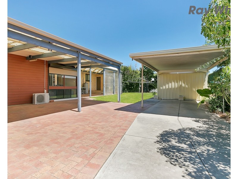 37 Minchinbury Terrace, Marion SA 5043