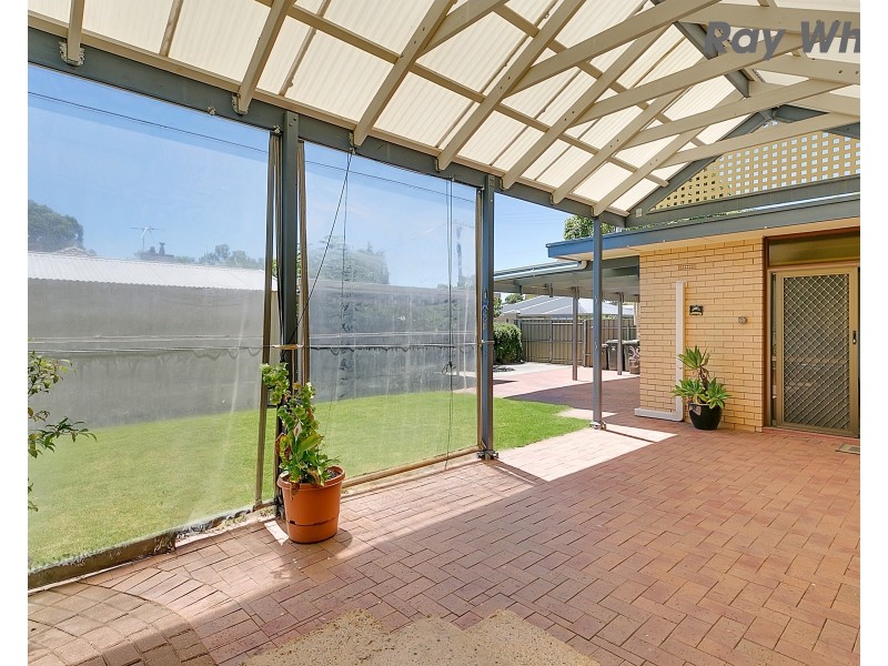 37 Minchinbury Terrace, Marion SA 5043