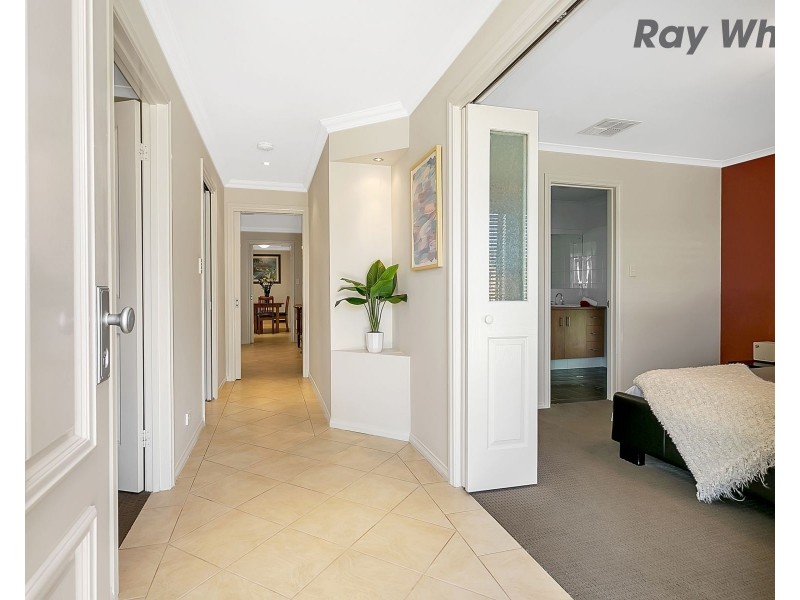 100 Grand Boulevard, Seaford Rise SA 5169