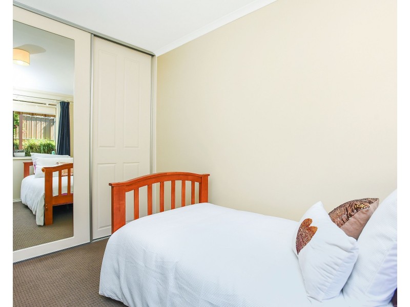 100 Grand Boulevard, Seaford Rise SA 5169