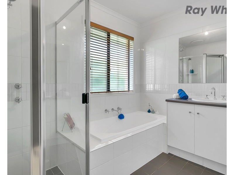 100 Grand Boulevard, Seaford Rise SA 5169