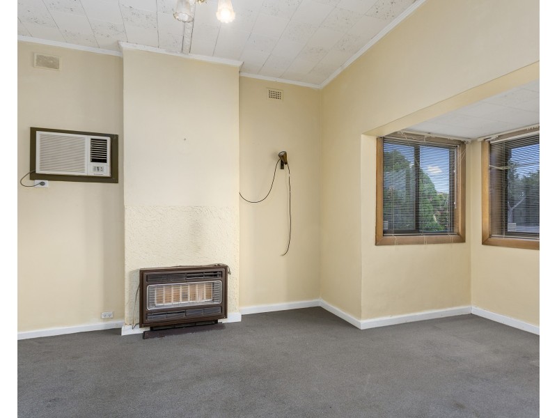 1 Bernard Street, Findon SA 5023