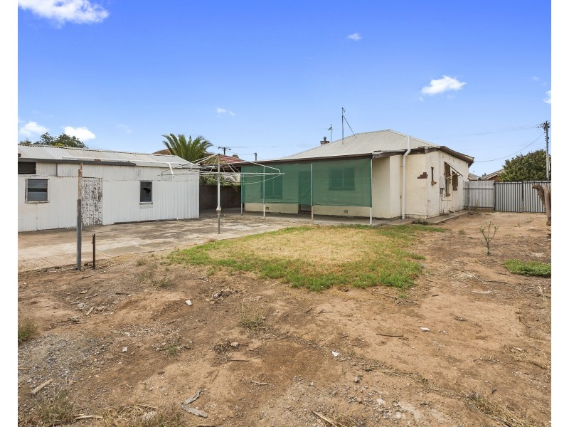 1 Bernard Street, Findon SA 5023