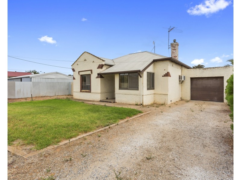 1 Bernard Street, Findon SA 5023