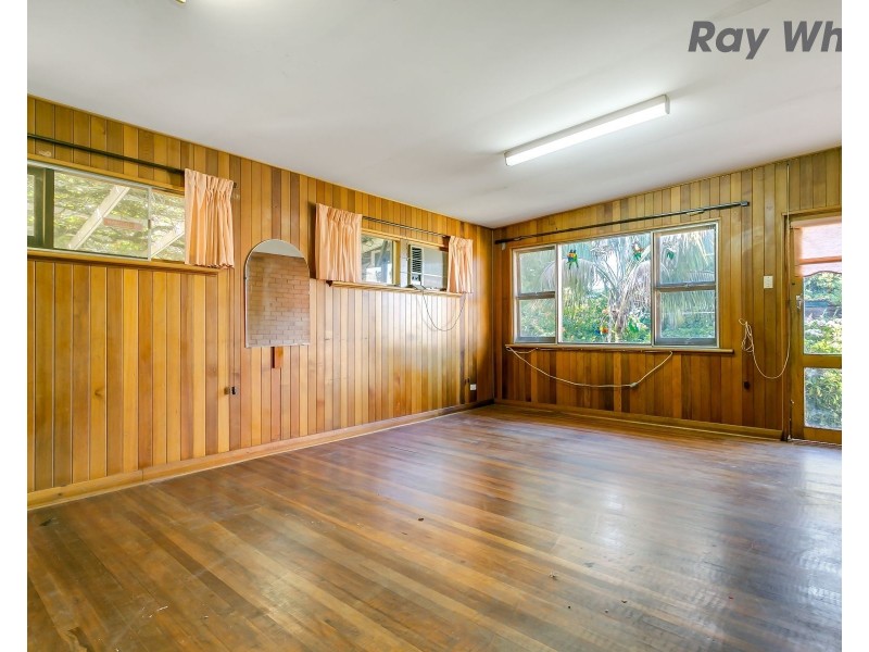 29 Oakleigh Road, Marion SA 5043