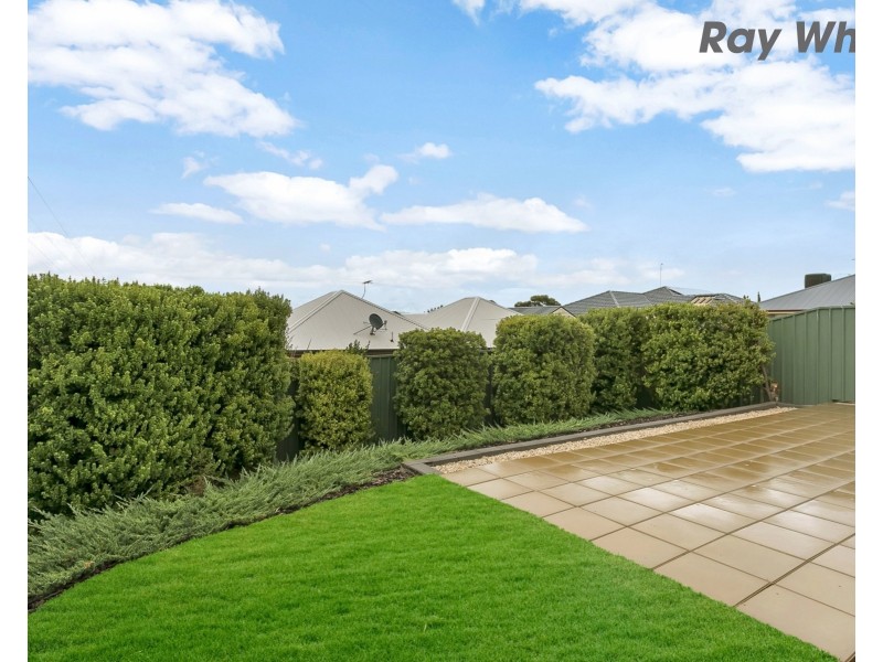 4 Erebus Glen, Hallett Cove SA 5158