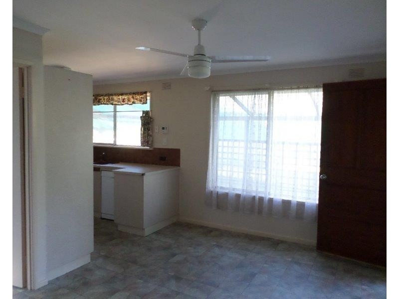 1 Parklands Cresent, Reynella SA 5161