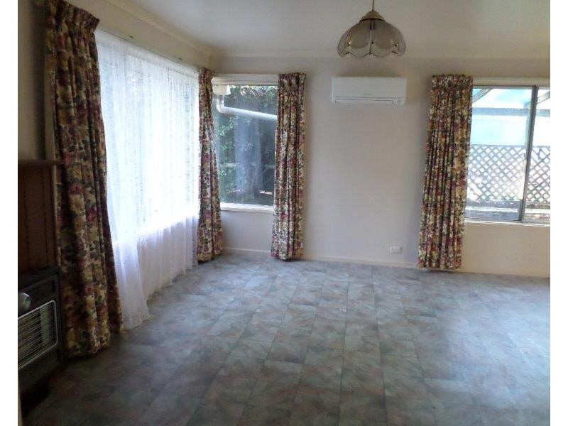 1 Parklands Cresent, Reynella SA 5161