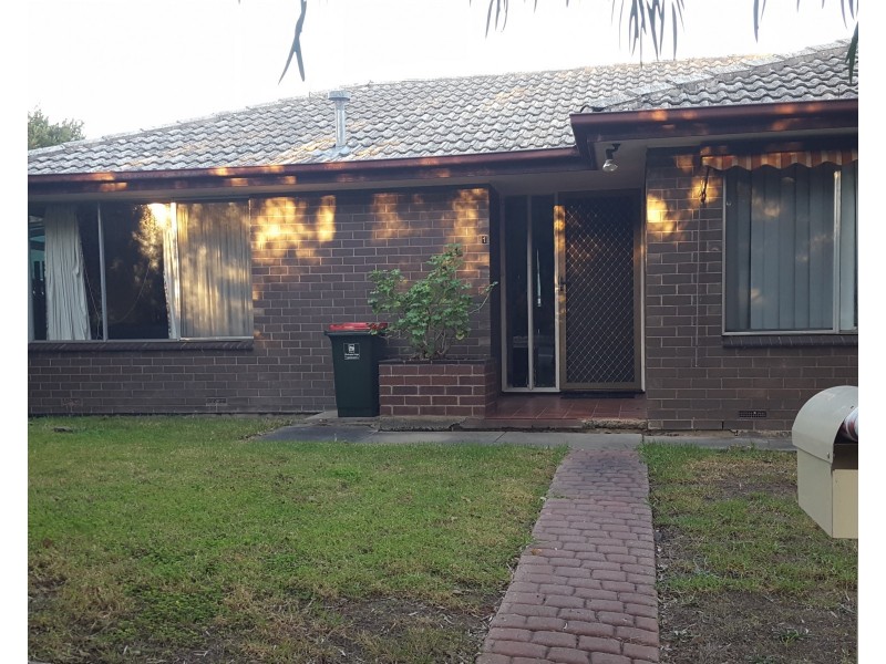 1 Parklands Cresent, Reynella SA 5161