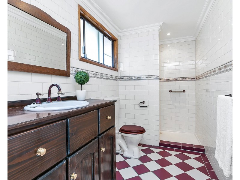 117 Perry Barr Road, Hallett Cove SA 5158