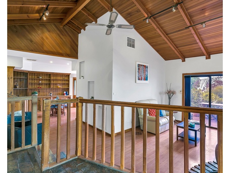 117 Perry Barr Road, Hallett Cove SA 5158