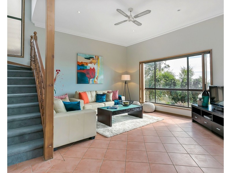 117 Perry Barr Road, Hallett Cove SA 5158