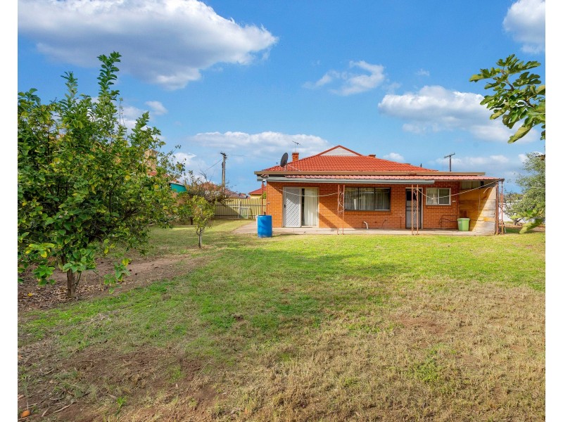 18 Manuel Street, Hendon SA 5014