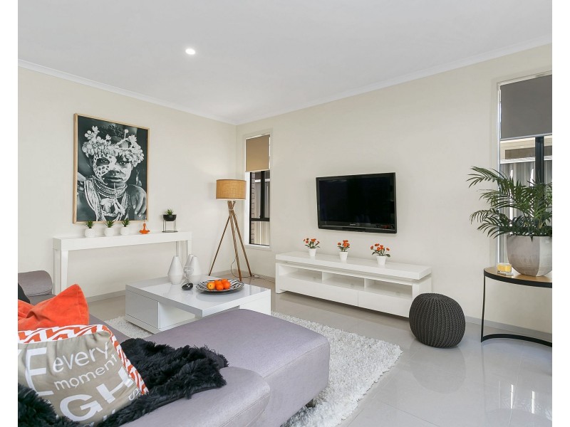 25 Arkle Place, Woodcroft SA 5162