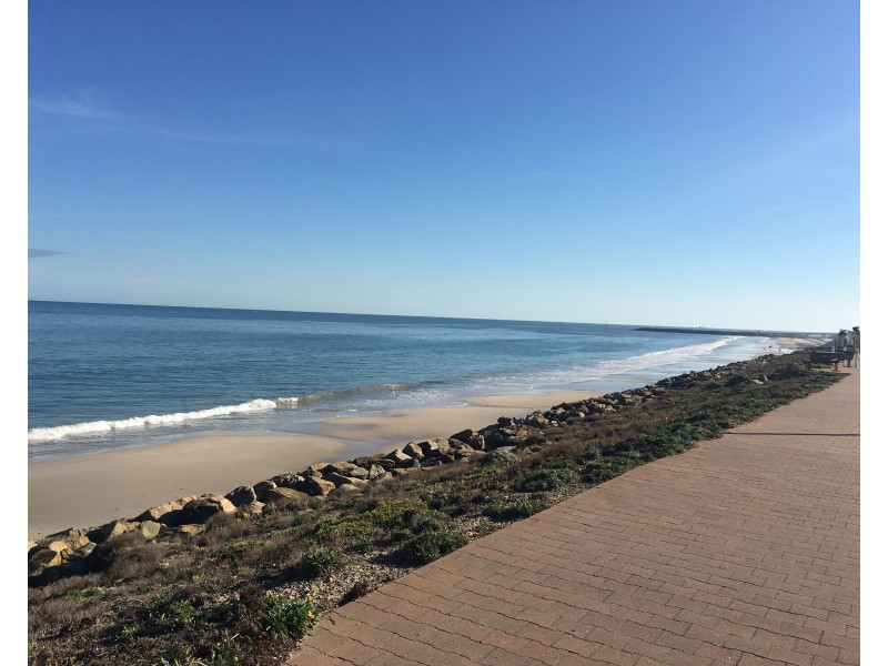 45 North Esplanade, Glenelg North SA 5045