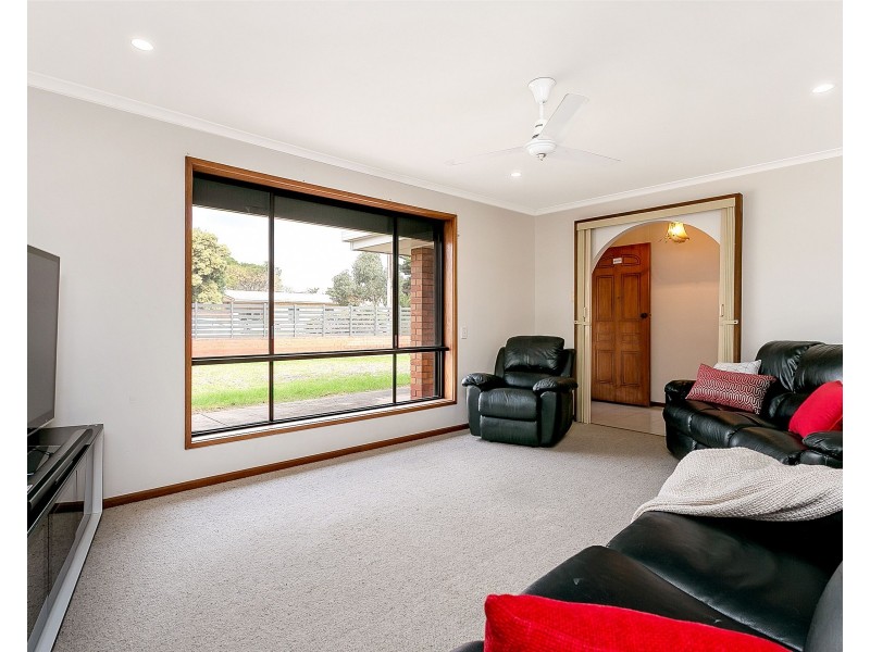 15 Aldinga Beach Road, Aldinga Beach SA 5173