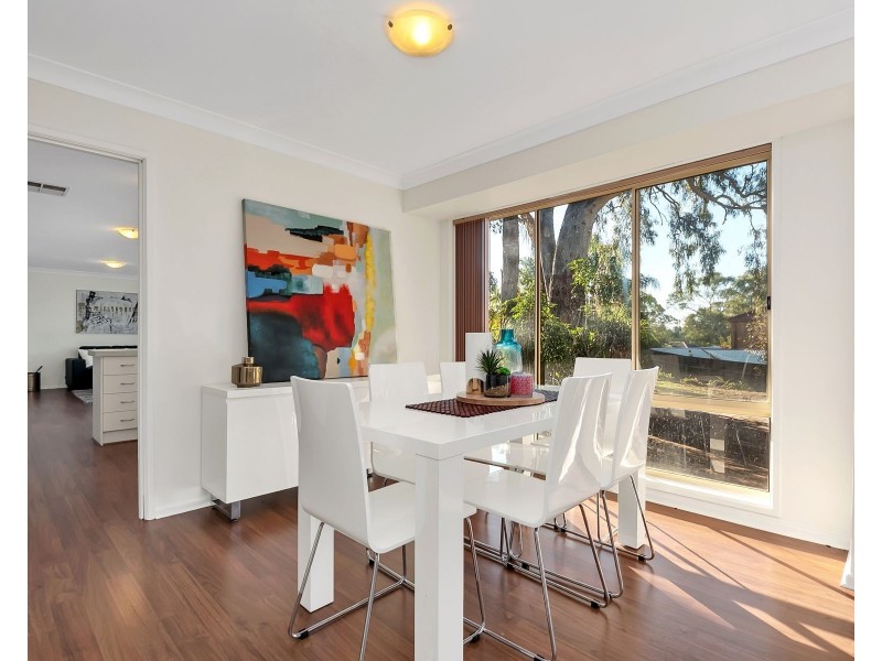 4 Woodland Grove, Aberfoyle Park SA 5159