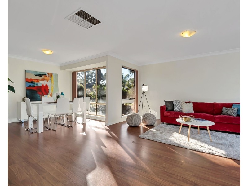 4 Woodland Grove, Aberfoyle Park SA 5159