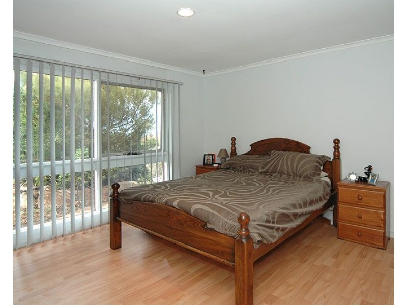 220 The Cove Road, Hallett Cove SA 5158