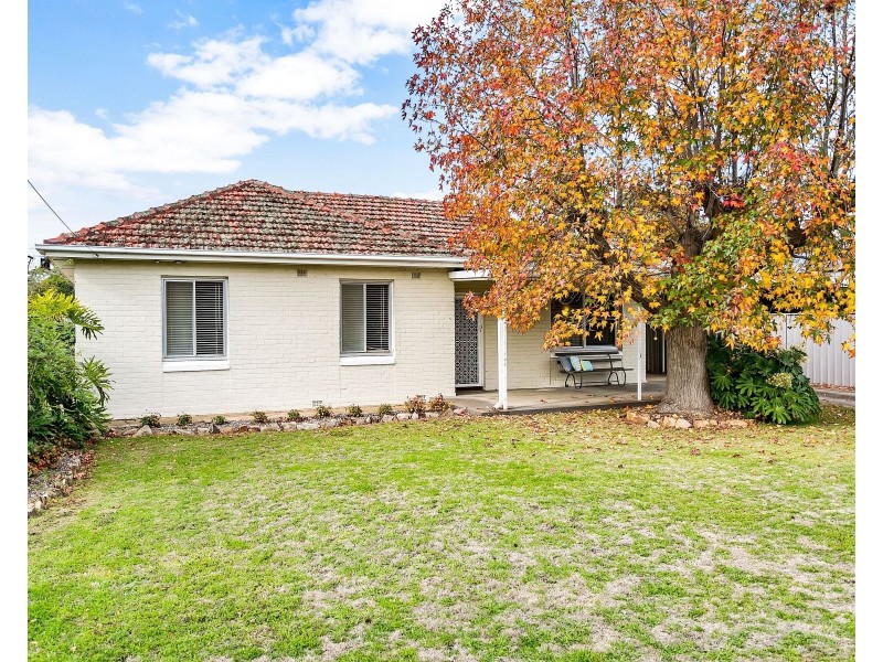 5 Salrak Avenue, Marion SA 5043