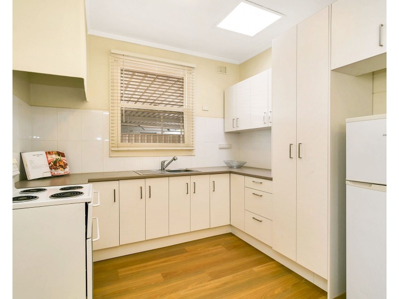 5 Salrak Avenue, Marion SA 5043