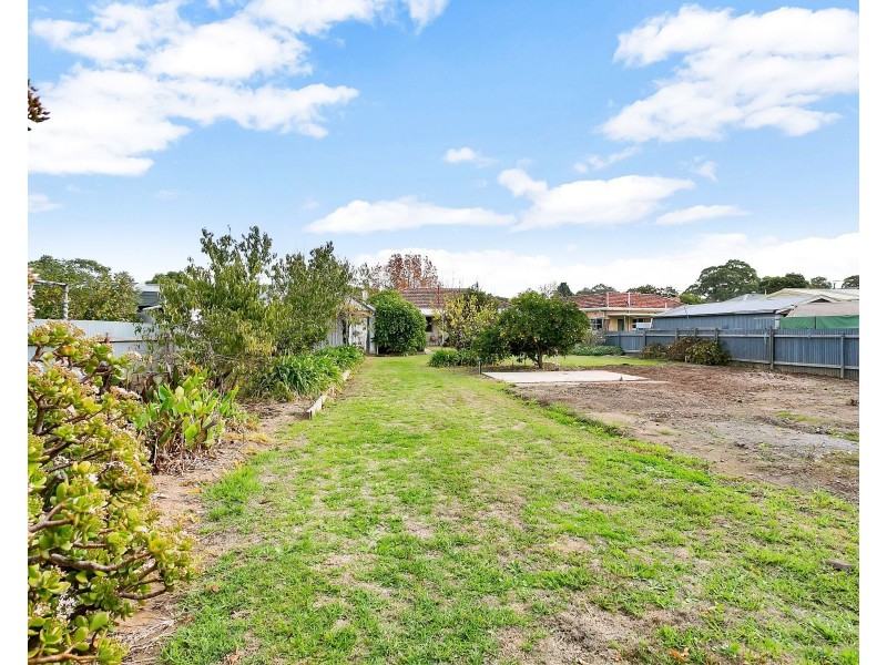5 Salrak Avenue, Marion SA 5043
