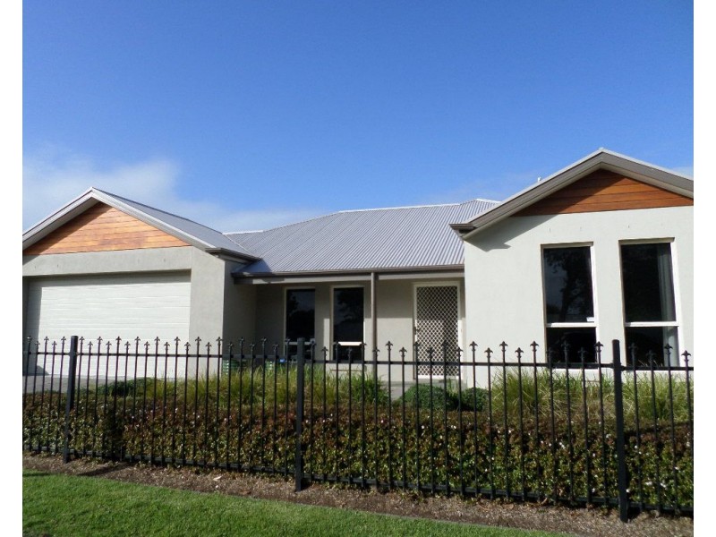 94 Aldinga Beach Road, Aldinga Beach SA 5173