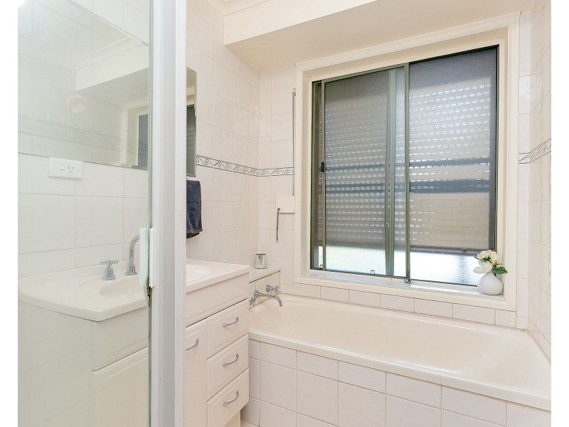 62 Quailo Avenue, Hallett Cove SA 5158
