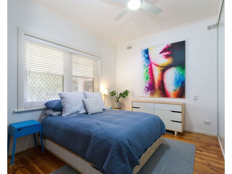 1/1 Barry Road, Oaklands Park SA 5046